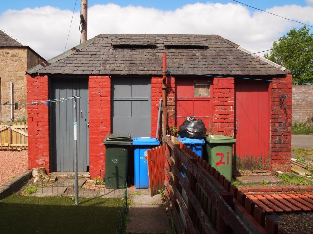 Red-painted outbuilding at The Hedges, Camelon, Falkirk