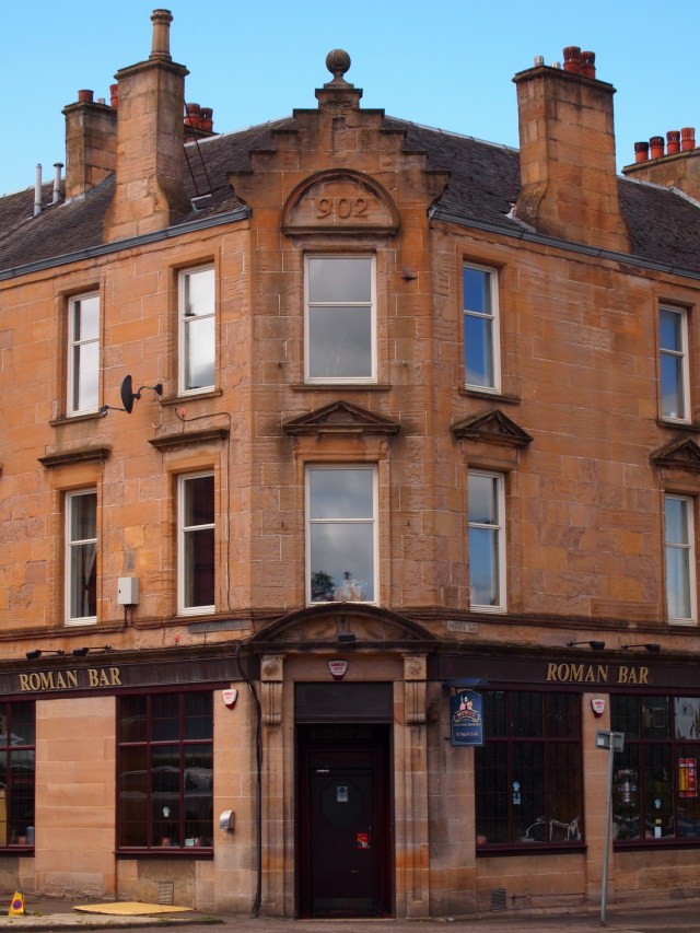 3-storey pub on Camelon Road